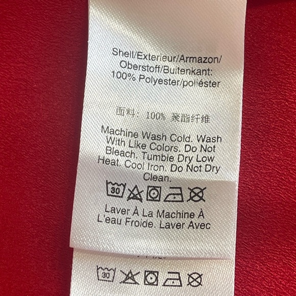 DKNY Animal Print ,Long-sleeved blouse with ruffles on the cuffs ,NWOT - Picture 8 of 9